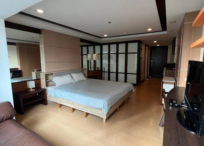 Centre Sukhumvit13 #asok Bts #mrt Sukhumvit 公寓式飯店 曼谷